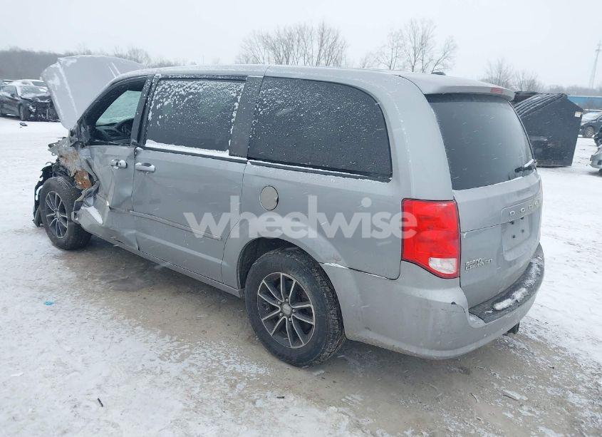 Photo 3 of 2016 Dodge Grand CARAVAN SXT (VIN 2C4RDGCG2GR340523)