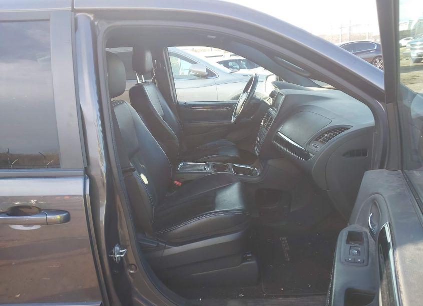 Photo 5 of 2017 Dodge Grand CARAVAN SXT (VIN 2C4RDGCG2HR548435)