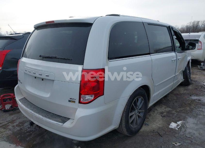 Photo 4 of 2017 Dodge Grand CARAVAN SXT (VIN 2C4RDGCG2HR566871)