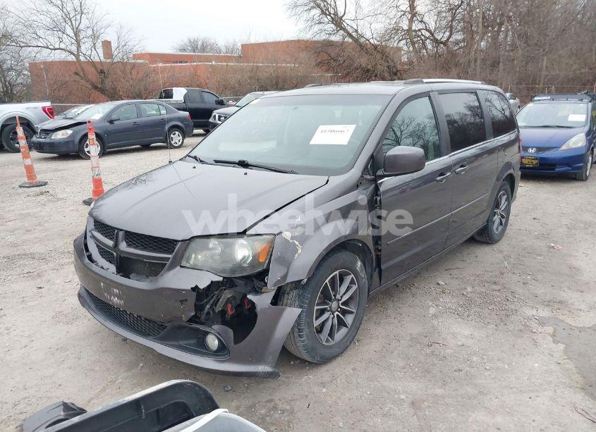 Photo 2 of 2017 Dodge Grand CARAVAN SXT (VIN 2C4RDGCG2HR566918)