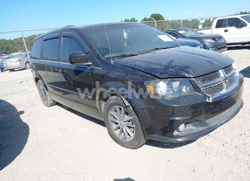 2017 Dodge Grand CARAVAN SXT (VIN 2C4RDGCG2HR671068) main photo