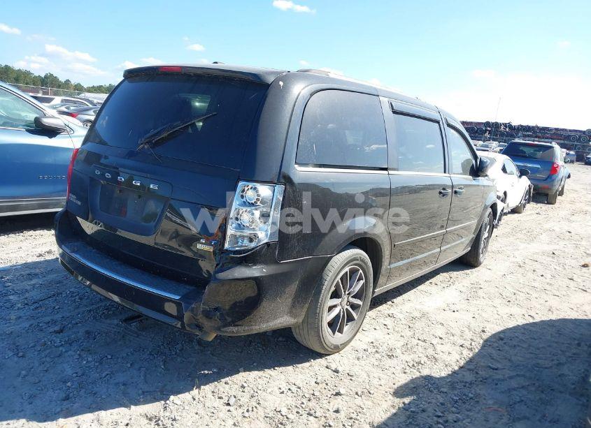 Photo 4 of 2017 Dodge Grand CARAVAN SXT (VIN 2C4RDGCG2HR671068)