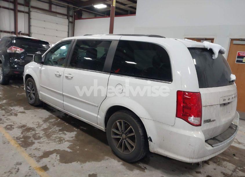 Photo 3 of 2017 Dodge Grand CARAVAN SXT (VIN 2C4RDGCG2HR678263)