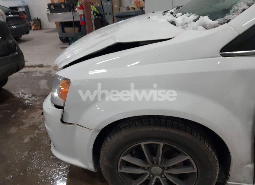 Photo 6 of 2017 Dodge Grand CARAVAN SXT (VIN 2C4RDGCG2HR678263)