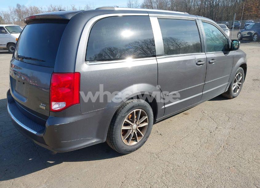 Photo 4 of 2017 Dodge Grand CARAVAN SXT (VIN 2C4RDGCG2HR758484)