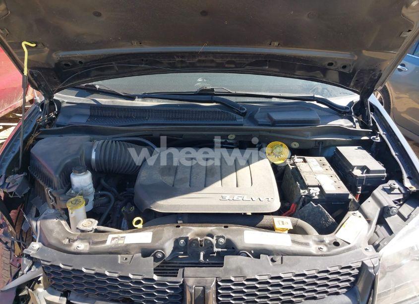 Photo 10 of 2018 Dodge Grand CARAVAN SXT (VIN 2C4RDGCG2JR156027)