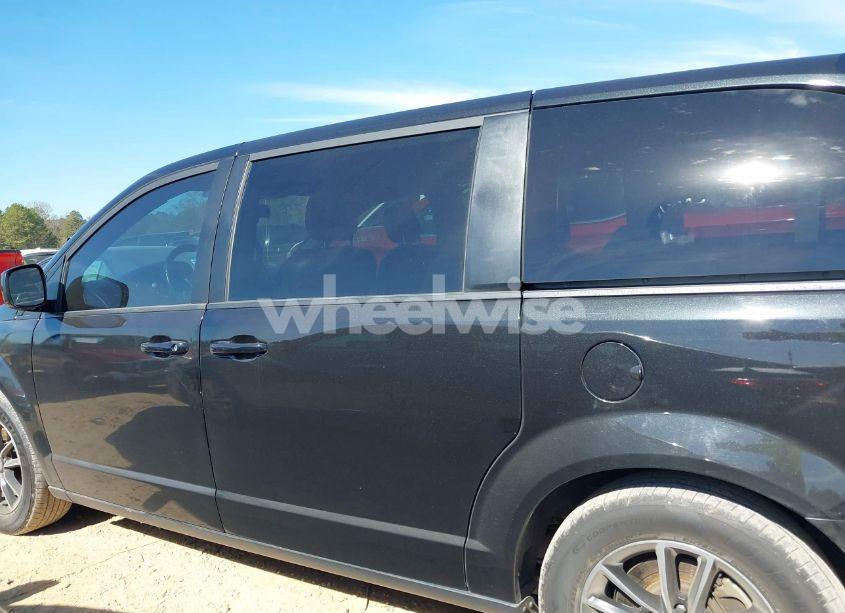 Photo 14 of 2018 Dodge Grand CARAVAN SXT (VIN 2C4RDGCG2JR156027)