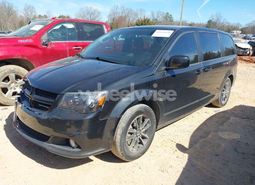 Photo 2 of 2018 Dodge Grand CARAVAN SXT (VIN 2C4RDGCG2JR156027)