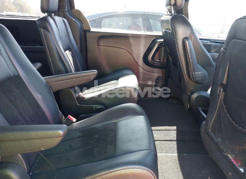 Photo 8 of 2018 Dodge Grand CARAVAN SXT (VIN 2C4RDGCG2JR156027)