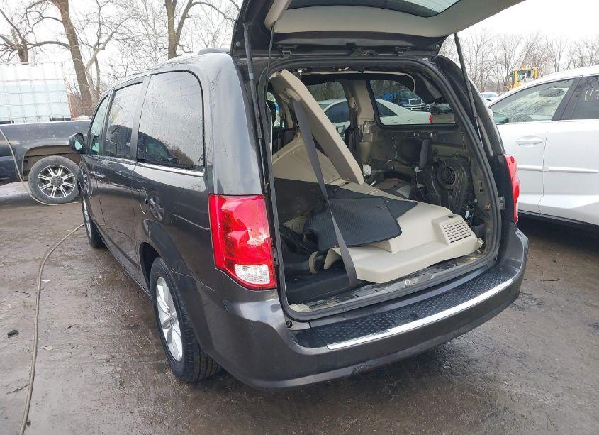 Photo 3 of 2018 Dodge Grand CARAVAN SXT (VIN 2C4RDGCG2JR238761)