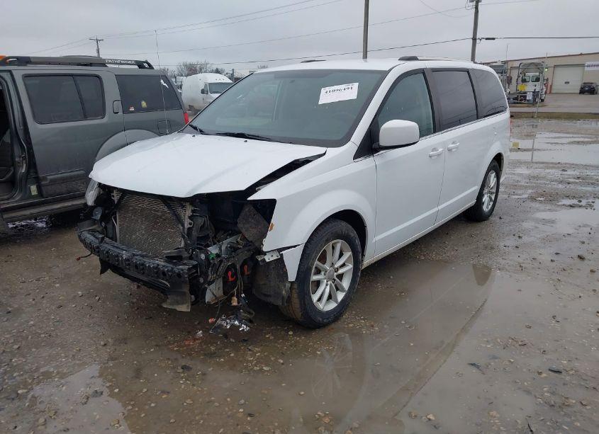 Photo 2 of 2018 Dodge Grand CARAVAN SXT (VIN 2C4RDGCG2JR264552)