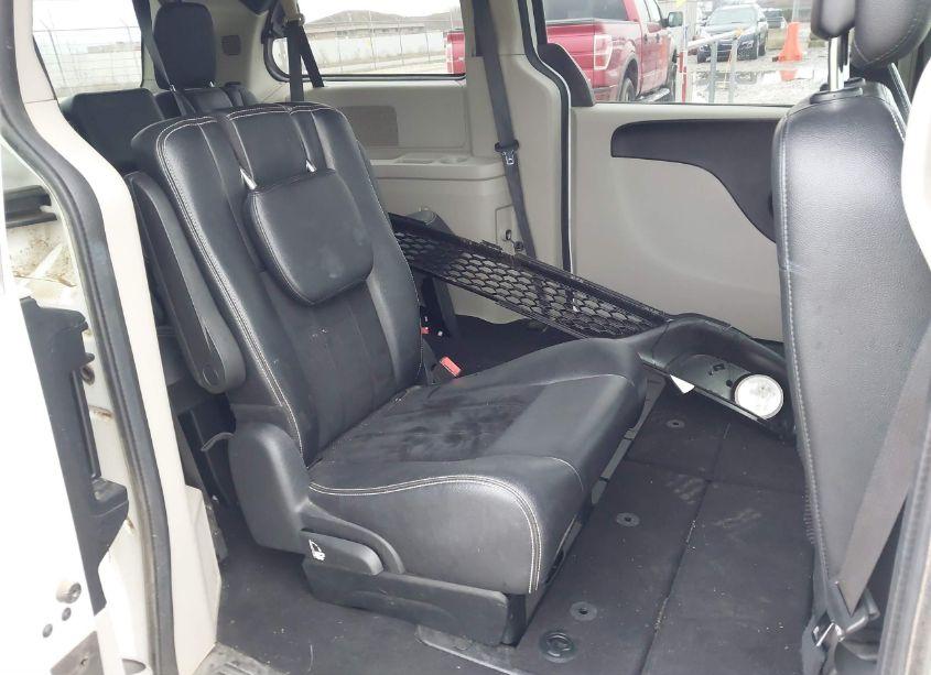 Photo 8 of 2018 Dodge Grand CARAVAN SXT (VIN 2C4RDGCG2JR264552)