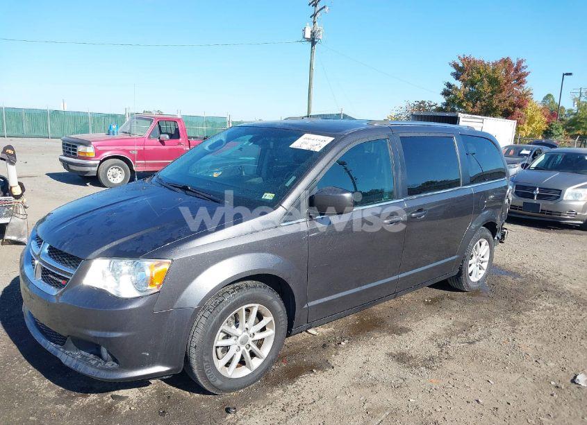 Photo 2 of 2019 Dodge Grand CARAVAN SXT (VIN 2C4RDGCG2KR656139)