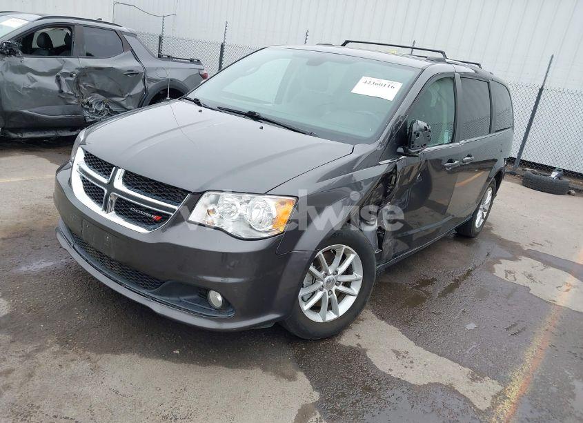 Photo 2 of 2019 Dodge Grand CARAVAN SXT (VIN 2C4RDGCG2KR699461)