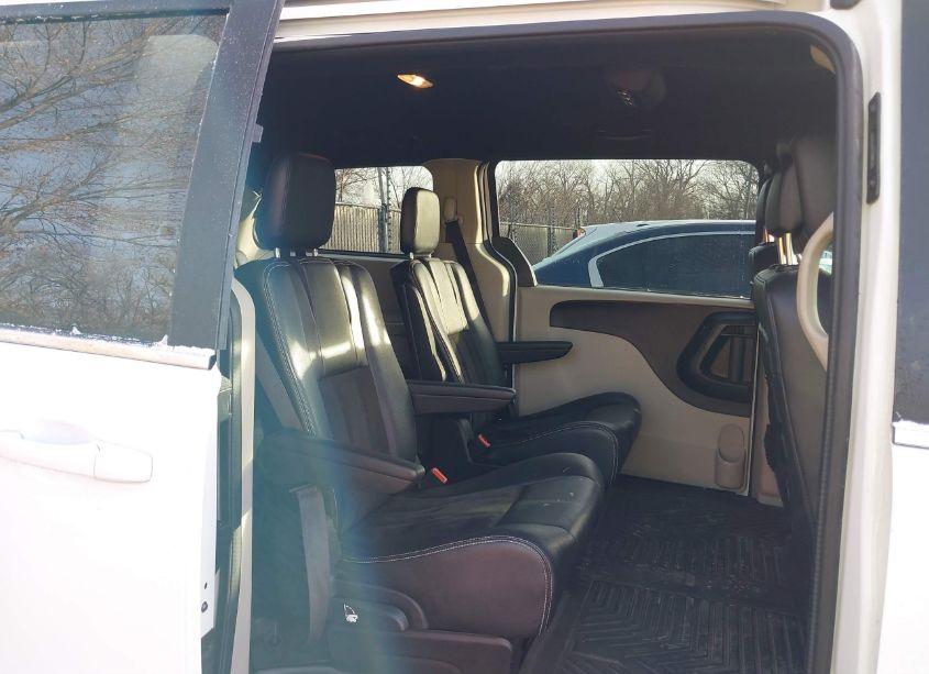 Photo 8 of 2019 Dodge Grand CARAVAN SXT (VIN 2C4RDGCG2KR773834)