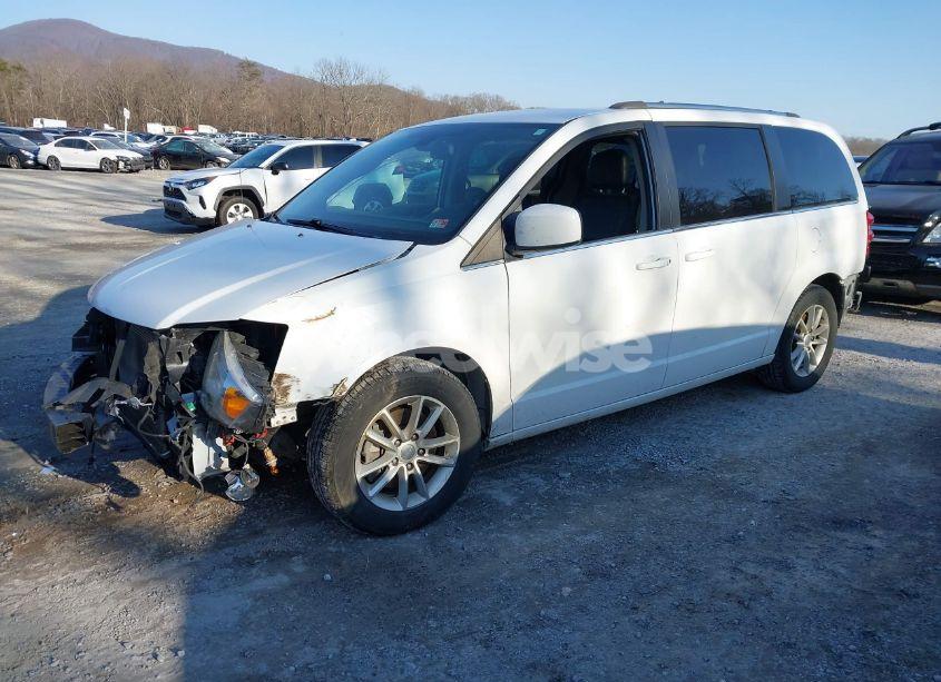 Photo 2 of 2019 Dodge Grand CARAVAN SXT (VIN 2C4RDGCG2KR775177)