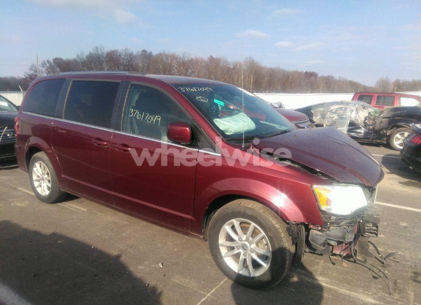 2020 Dodge Grand CARAVAN SXT (VIN 2C4RDGCG2LR179343) main photo