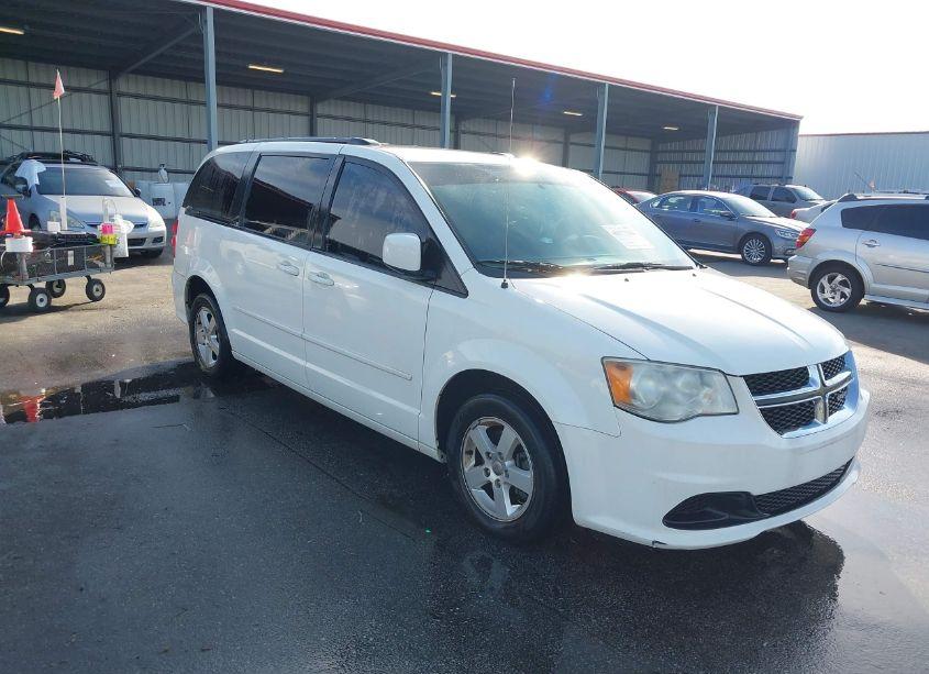 2012 Dodge Grand CARAVAN SXT (VIN 2C4RDGCG3CR280102) main photo