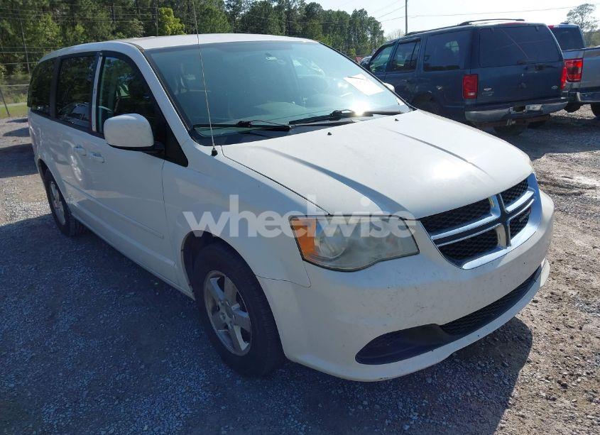2013 Dodge Grand CARAVAN SXT (VIN 2C4RDGCG3DR537051) main photo