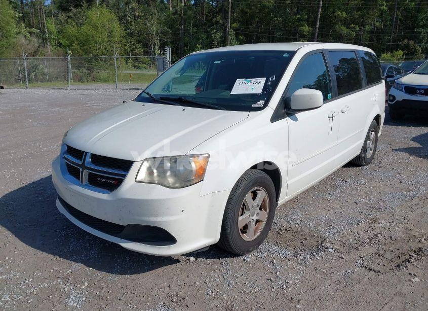 Photo 2 of 2013 Dodge Grand CARAVAN SXT (VIN 2C4RDGCG3DR537051)