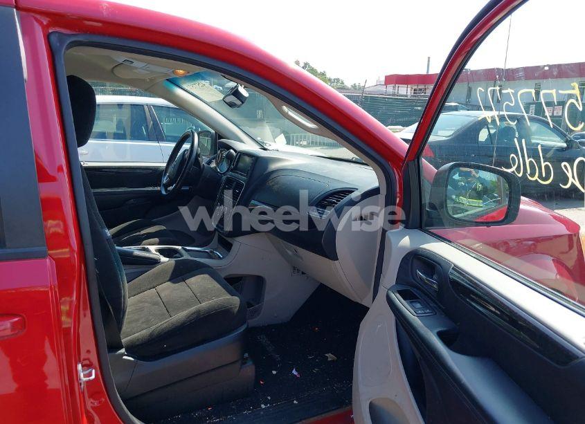 Photo 5 of 2013 Dodge Grand CARAVAN SXT (VIN 2C4RDGCG3DR538300)