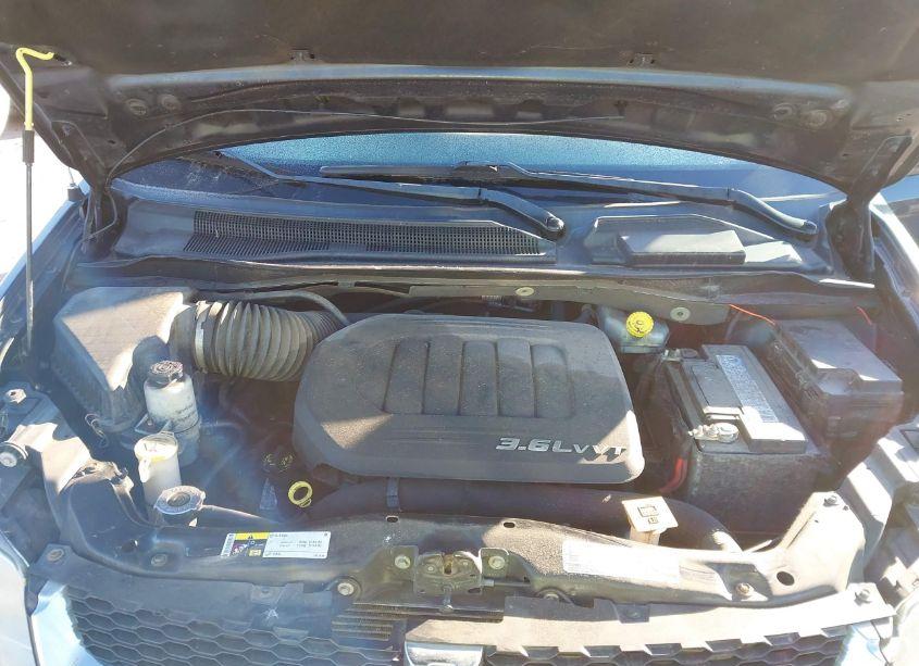 Photo 10 of 2013 Dodge Grand CARAVAN SXT (VIN 2C4RDGCG3DR616798)