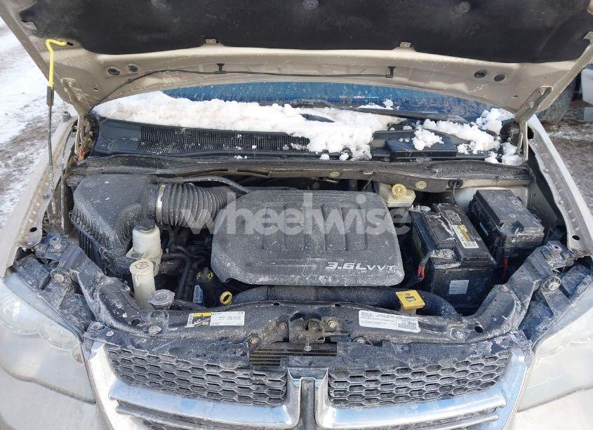 Photo 10 of 2013 Dodge Grand CARAVAN SXT (VIN 2C4RDGCG3DR622505)