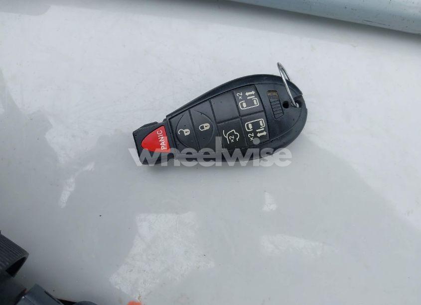 Photo 11 of 2013 Dodge Grand CARAVAN SXT (VIN 2C4RDGCG3DR738416)