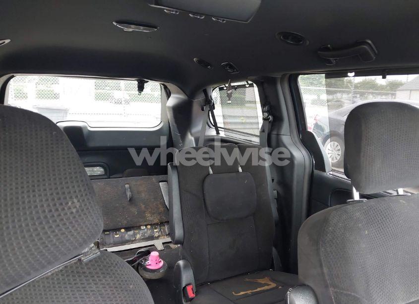 Photo 8 of 2013 Dodge Grand CARAVAN SXT (VIN 2C4RDGCG3DR804026)