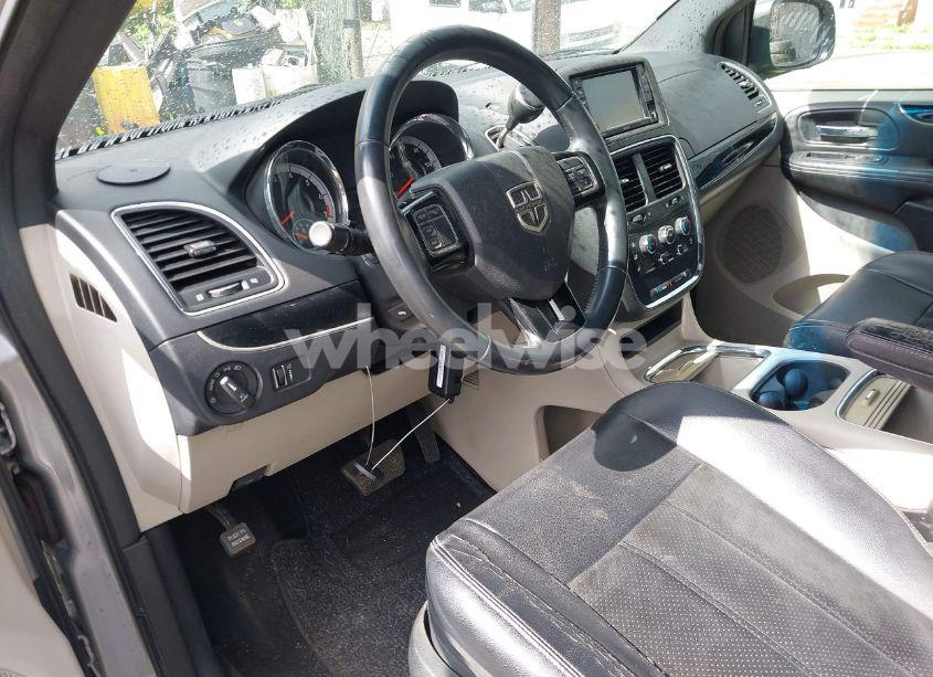 Photo 13 of 2014 Dodge Grand CARAVAN SXT 30TH ANNIVERSARY (VIN 2C4RDGCG3ER229878)