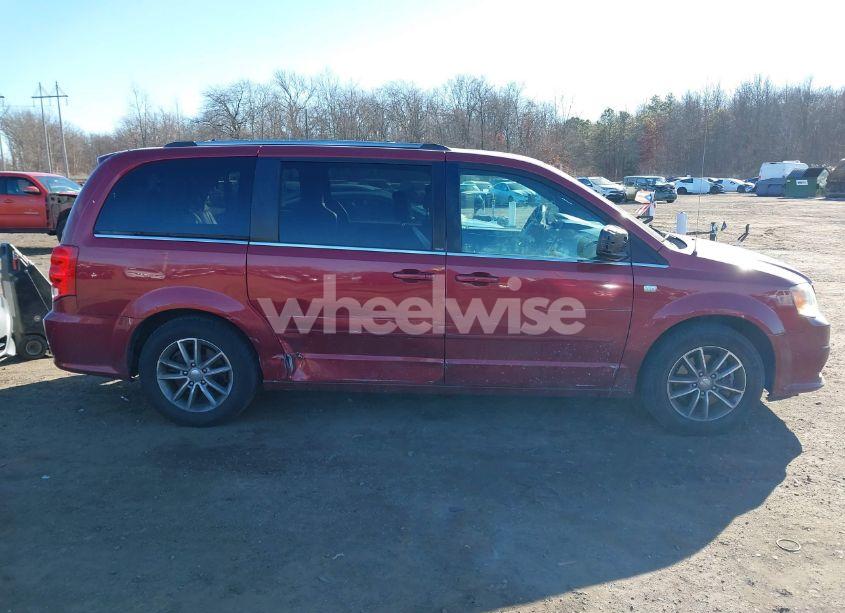 Photo 13 of 2014 Dodge Grand CARAVAN SXT 30TH ANNIVERSARY (VIN 2C4RDGCG3ER230013)