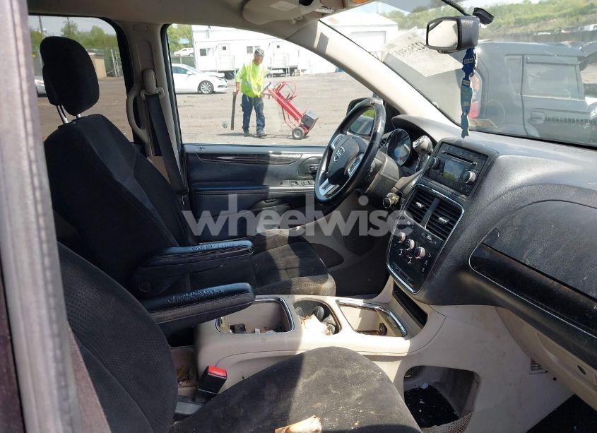 Photo 5 of 2014 Dodge Grand CARAVAN SXT (VIN 2C4RDGCG3ER320892)