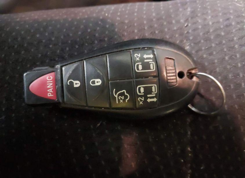 Photo 11 of 2014 Dodge Grand CARAVAN SXT (VIN 2C4RDGCG3ER429658)