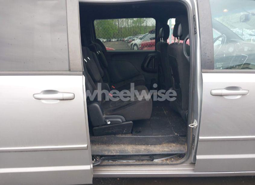 Photo 8 of 2015 Dodge Grand CARAVAN SXT (VIN 2C4RDGCG3FR558999)