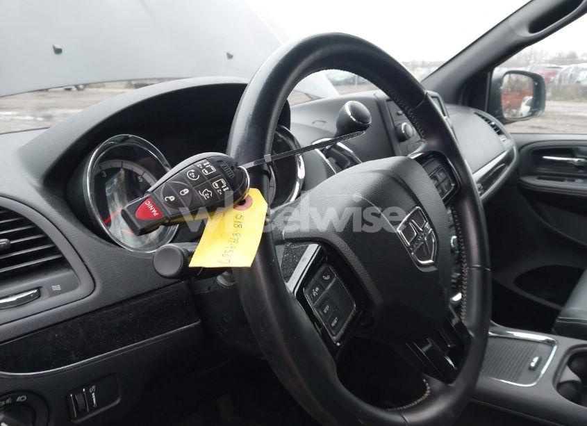 Photo 11 of 2016 Dodge Grand CARAVAN SXT (VIN 2C4RDGCG3GR163836)