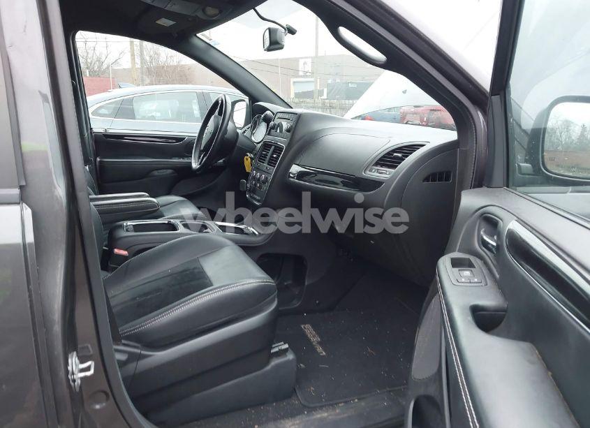 Photo 5 of 2016 Dodge Grand CARAVAN SXT (VIN 2C4RDGCG3GR163836)