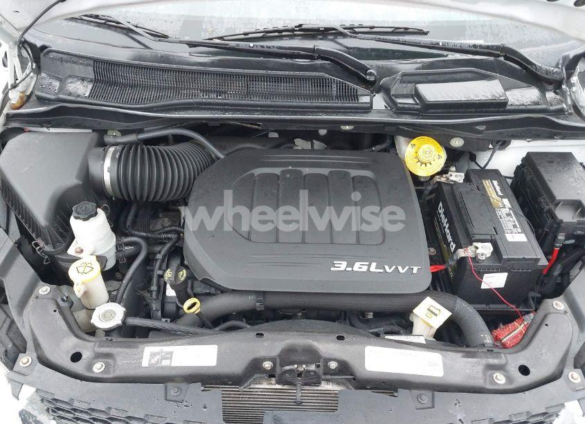 Photo 10 of 2016 Dodge Grand CARAVAN SXT (VIN 2C4RDGCG3GR343317)