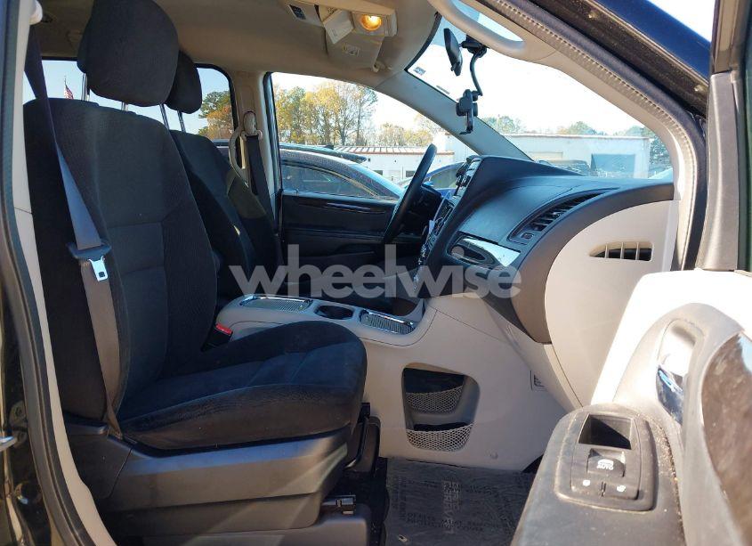 Photo 5 of 2016 Dodge Grand CARAVAN SXT (VIN 2C4RDGCG3GR370663)