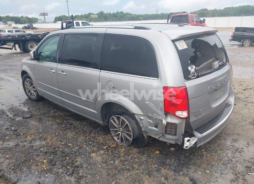 Photo 3 of 2017 Dodge Grand CARAVAN SXT (VIN 2C4RDGCG3HR561727)