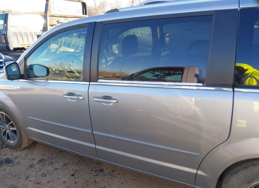 Photo 14 of 2017 Dodge Grand CARAVAN SXT (VIN 2C4RDGCG3HR696125)