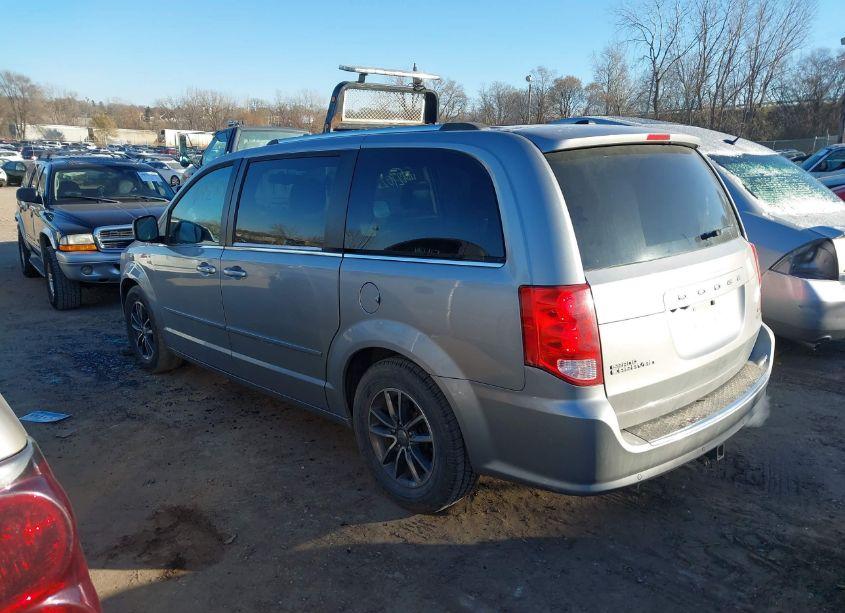 Photo 3 of 2017 Dodge Grand CARAVAN SXT (VIN 2C4RDGCG3HR696125)