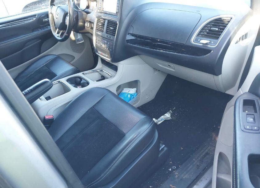 Photo 5 of 2017 Dodge Grand CARAVAN SXT (VIN 2C4RDGCG3HR696125)