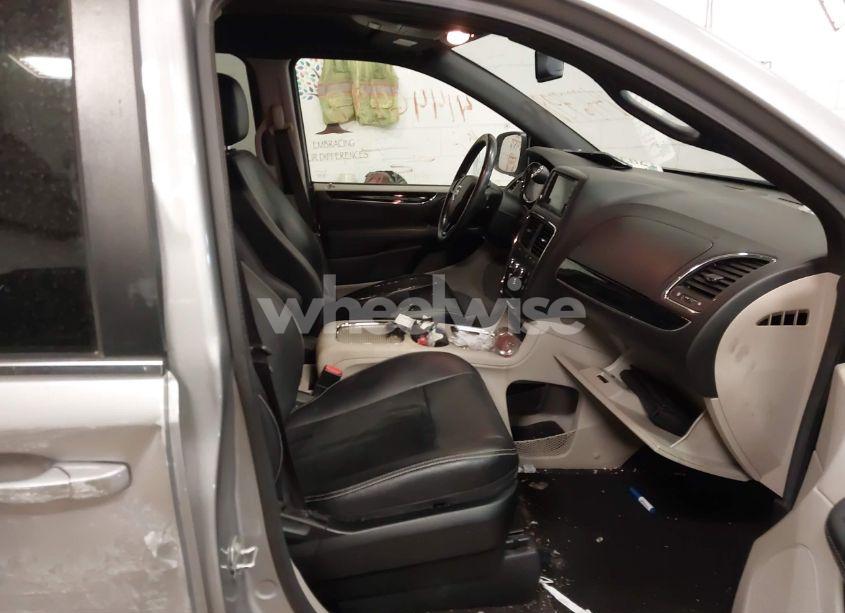 Photo 5 of 2017 Dodge Grand CARAVAN SXT (VIN 2C4RDGCG3HR817848)