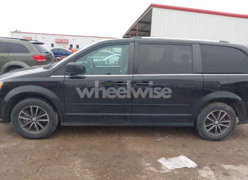 Photo 14 of 2017 Dodge Grand CARAVAN SXT (VIN 2C4RDGCG3HR861929)