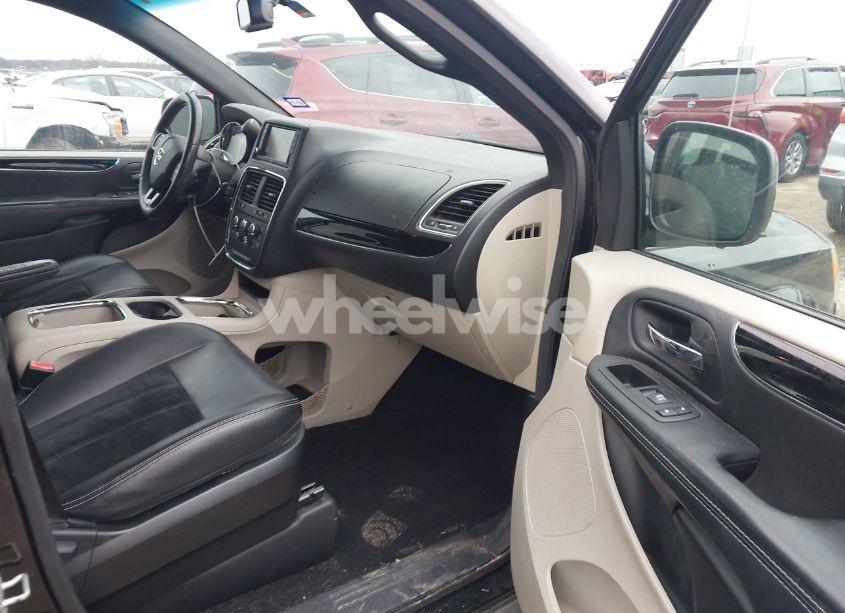 Photo 5 of 2017 Dodge Grand CARAVAN SXT (VIN 2C4RDGCG3HR861929)