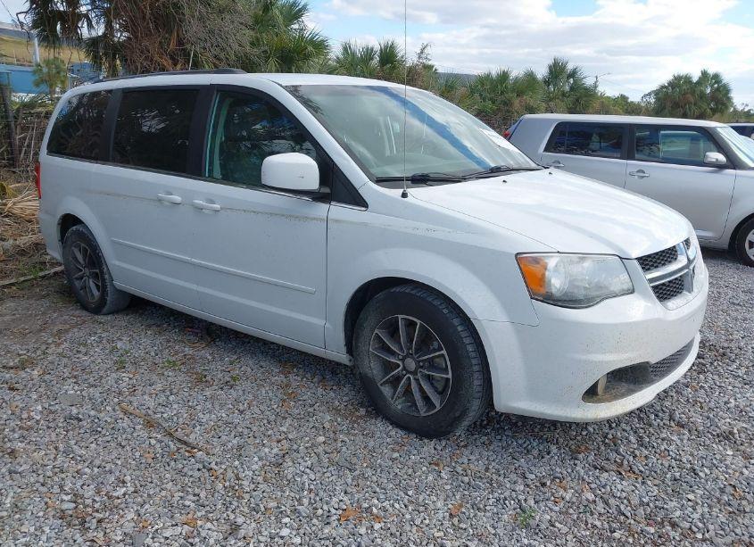 2017 Dodge Grand CARAVAN SXT (VIN 2C4RDGCG3HR864801) main photo