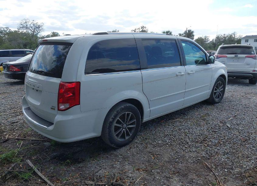 Photo 4 of 2017 Dodge Grand CARAVAN SXT (VIN 2C4RDGCG3HR864801)