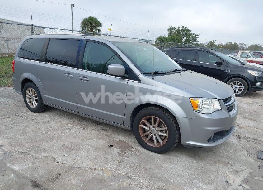 2018 Dodge Grand CARAVAN SXT (VIN 2C4RDGCG3JR159681) main photo