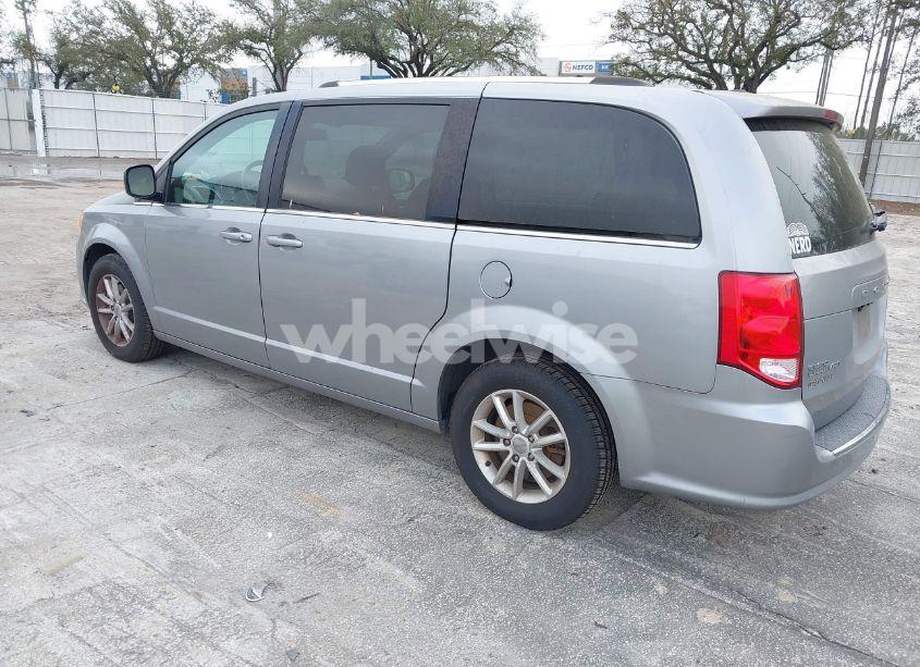 Photo 3 of 2018 Dodge Grand CARAVAN SXT (VIN 2C4RDGCG3JR159681)