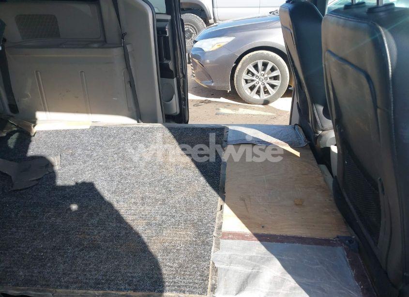 Photo 8 of 2018 Dodge Grand CARAVAN SXT (VIN 2C4RDGCG3JR192485)